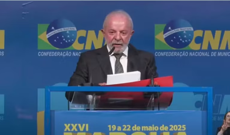 lula-evento-prefeitos-780x459